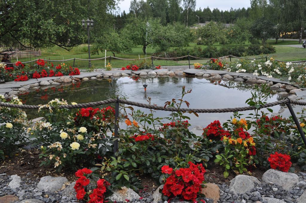 Hotel Vaihmalan Hovi Lempäälä Exterior foto